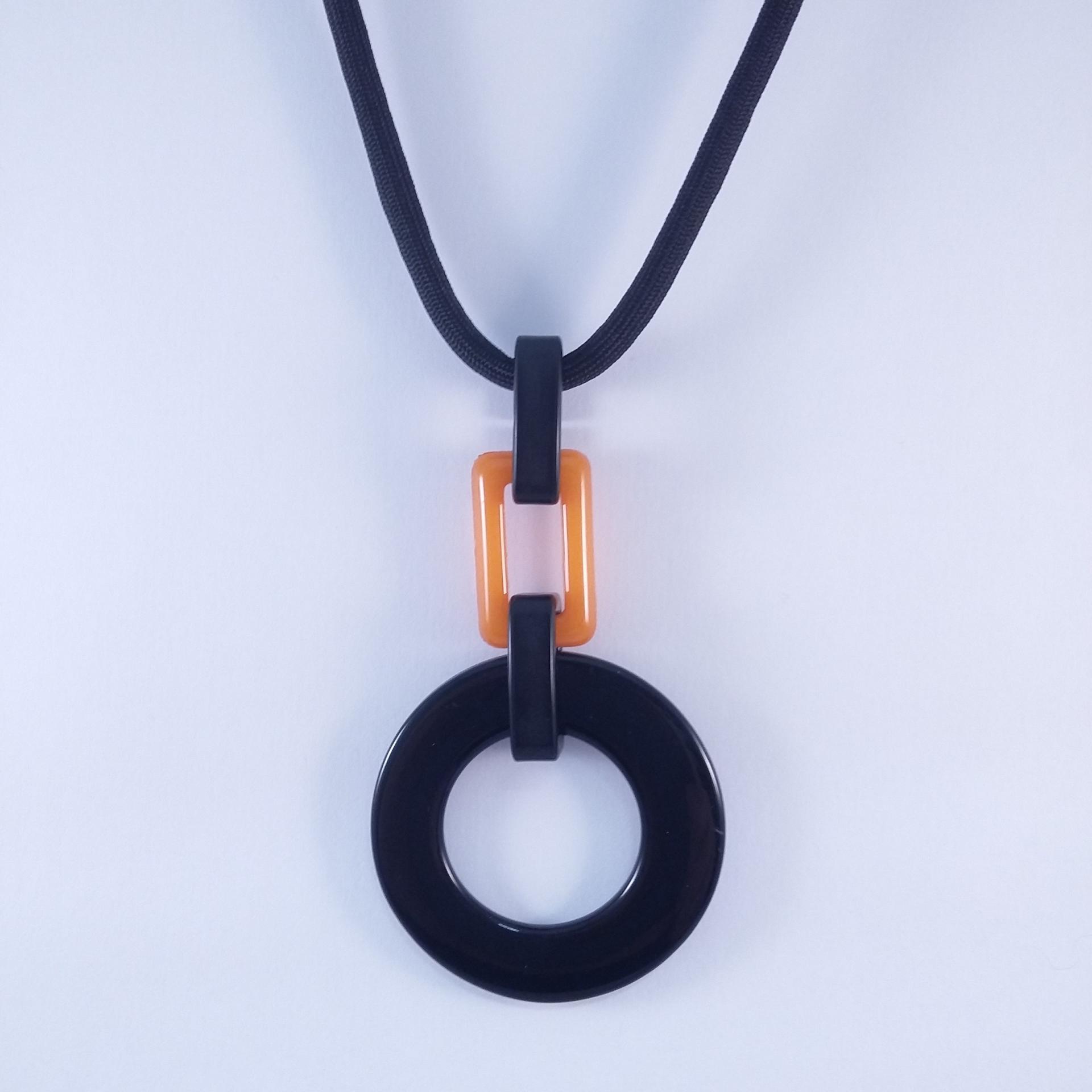 Collier porte lunettes 12