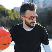Lunettes de basket a la vue demetz