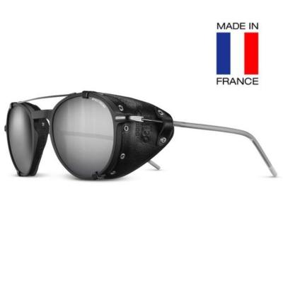 Lunettes de montagne avec verres correcteurs julbo legacy noir blanc